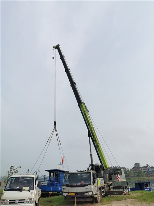 衡阳县桥梁建设吊装案例